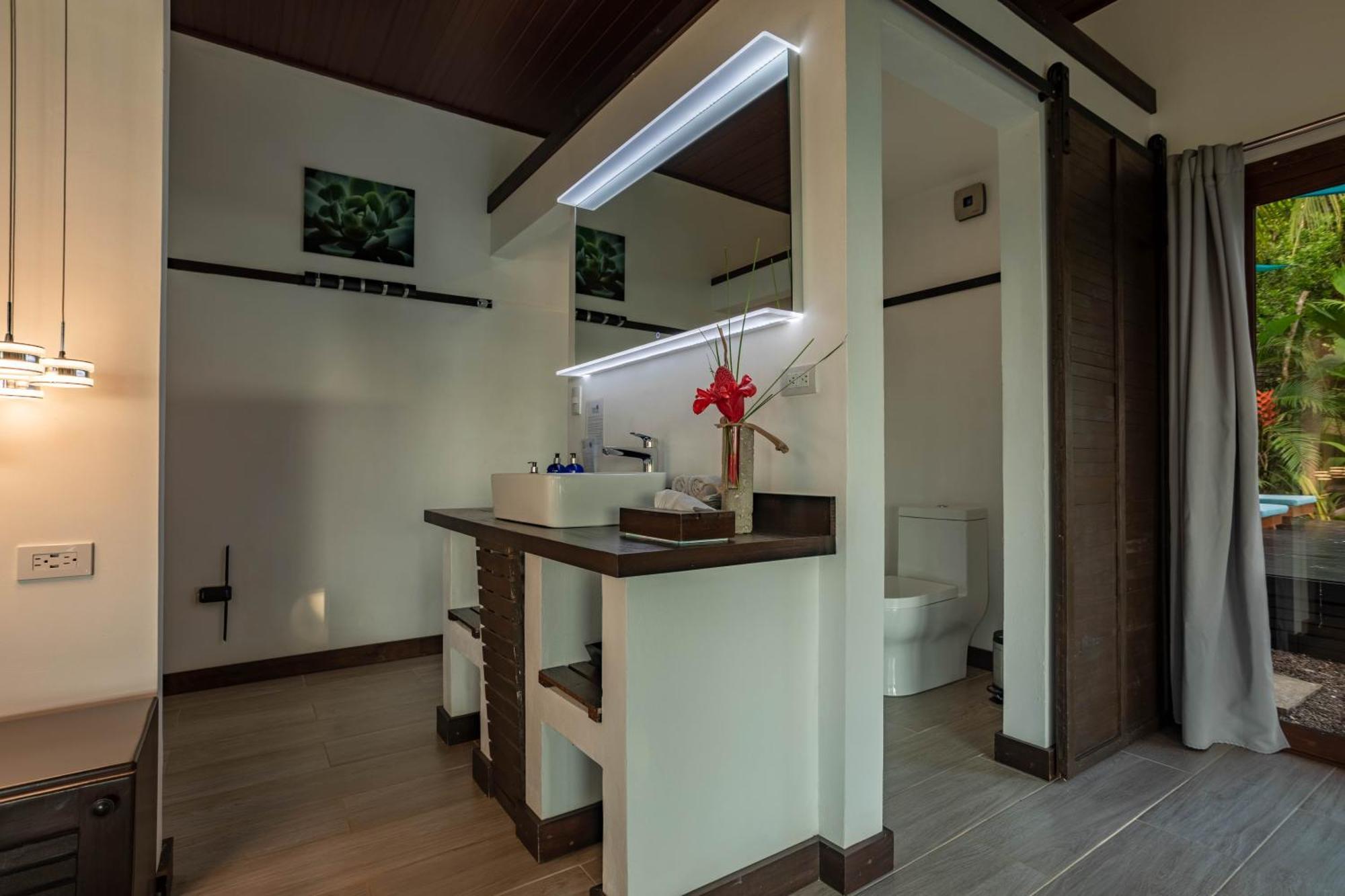 The Tranquilo Lodge, Adult Only, All Meals Included Drakes Bay Екстериор снимка